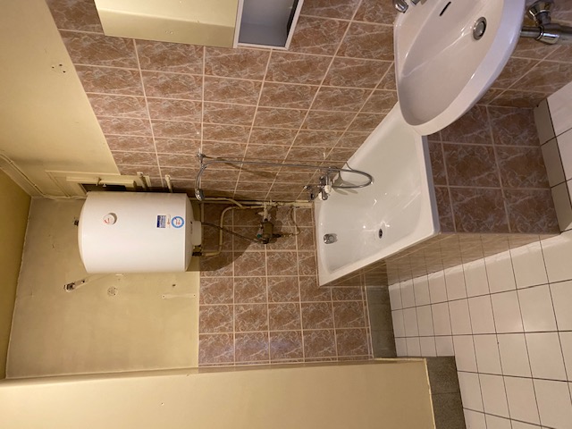 Salle de bain avant rénovation
