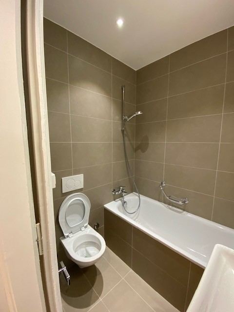 Salle de bain après rénovation, quatrième chantier